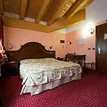 L' Aiglon Szálloda Champoluc
