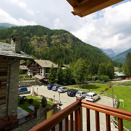 L' Aiglon Hotel Champoluc