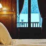 L' Aiglon Hotel