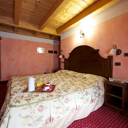L' Aiglon Hotel 3*