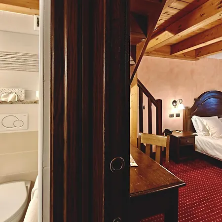 L' Aiglon Hotel Champoluc