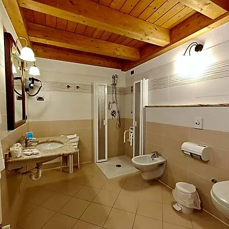 Hotel L' Aiglon 3*