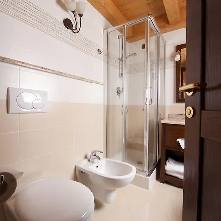 Отель L' Aiglon 3*