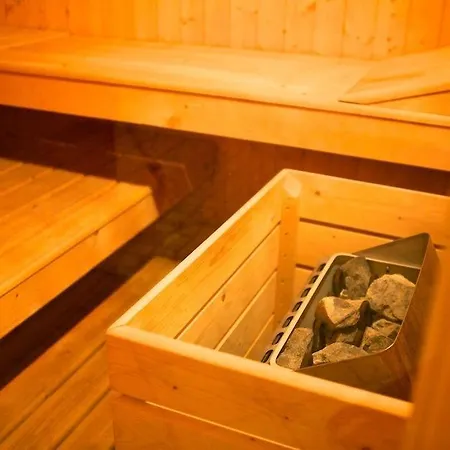 Hotel L' Aiglon 3*