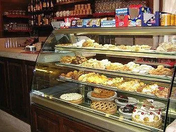 L' Aiglon Отель