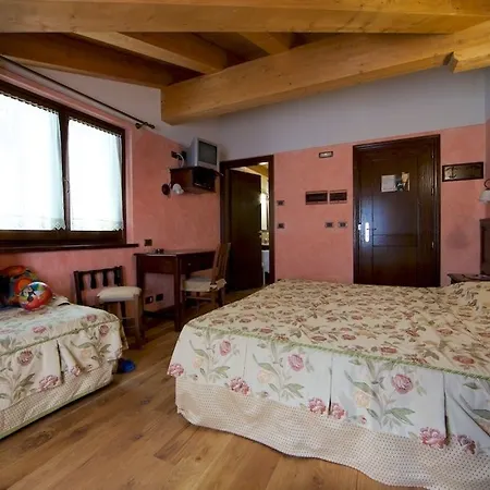 L' Aiglon Hotel Champoluc