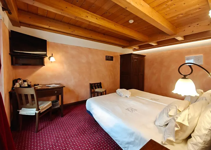 L' Aiglon Hotel 3*